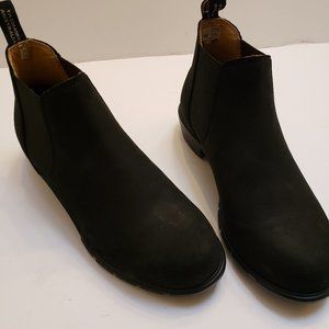 Blundstone women 8/5. Black nubuck. Perfect